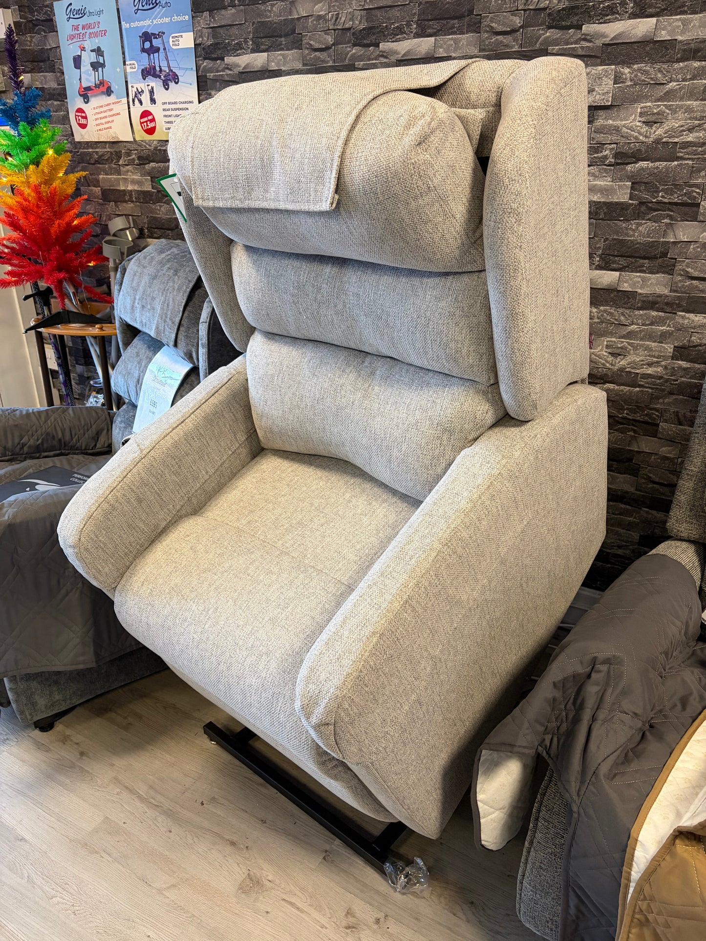 Camberley Deluxe Chair